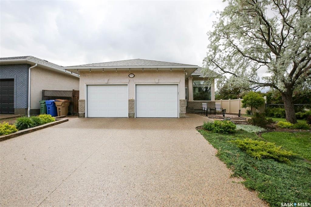 MLS® listing #SK039194 for sale located at 5082 Fahlman Crescent