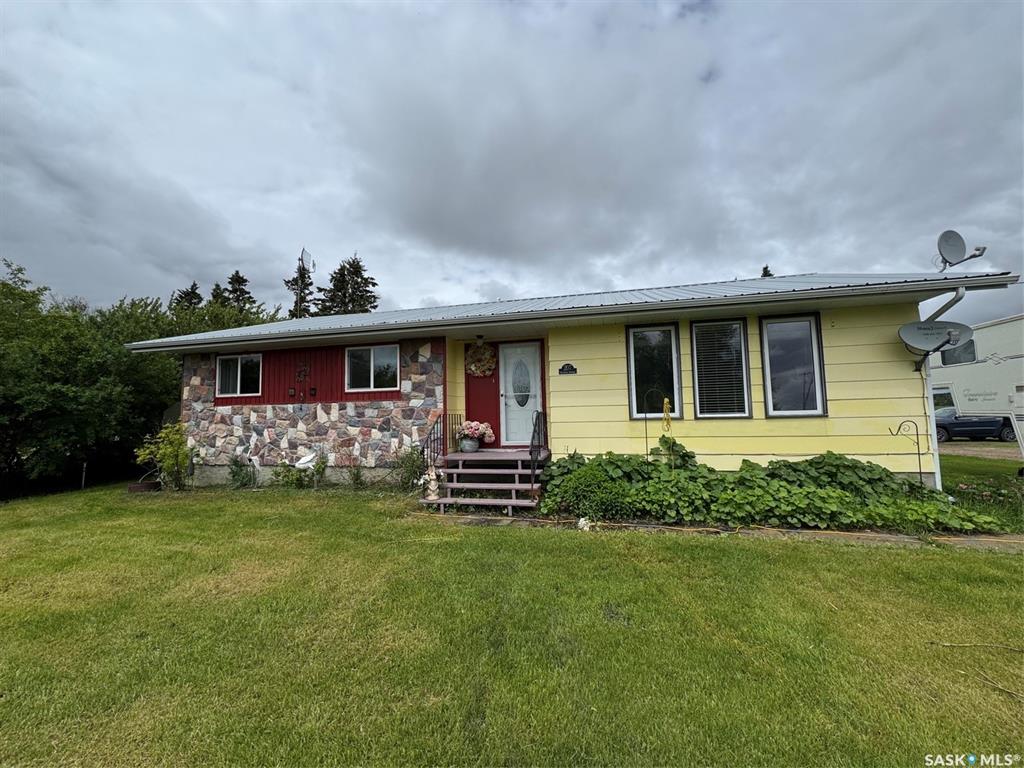 207 Railway Avenue, SK039253, Saskatchewan,