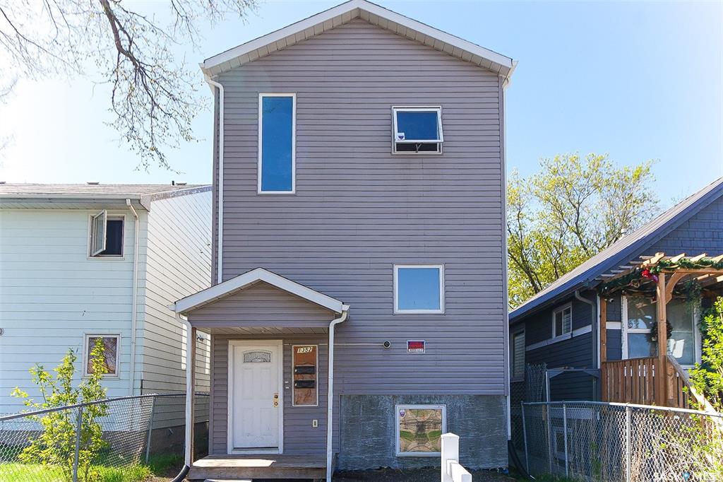 MLS® listing #SK039262 for sale located at 1352 Angus Street