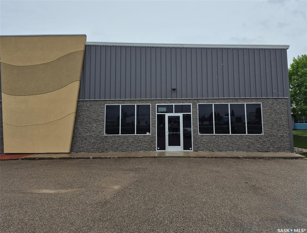 464 Broadway Street E #1, SK039300, Saskatchewan,