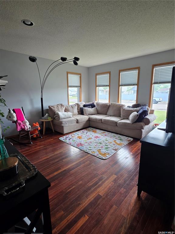 Fifth View of 705 Sun Valley Drive, Bay Meadows, Estevan, Saskatchewan, S4A 2R1