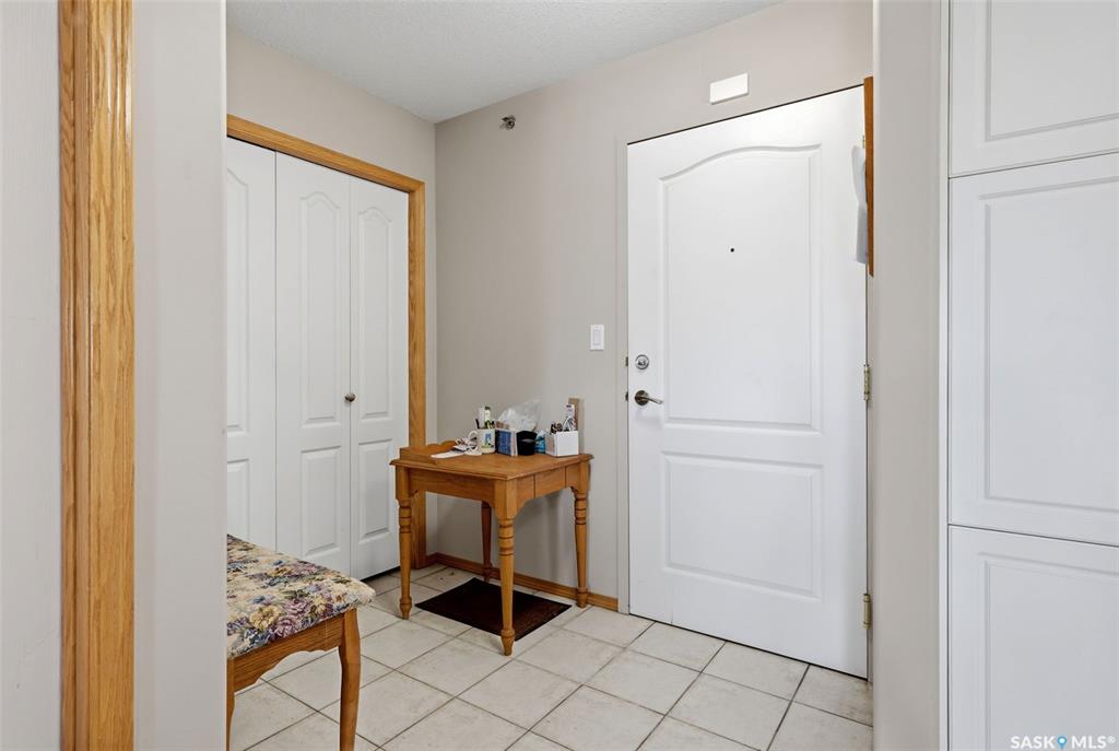 Second View of 205 Mcintyre Street N #403, Cityview, Regina, Saskatchewan, S4R 3B7
