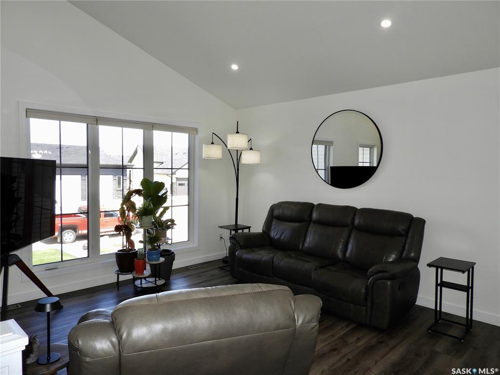 Fourth View of 715 Scott Crescent, Warman, Saskatchewan, S0K 4S4