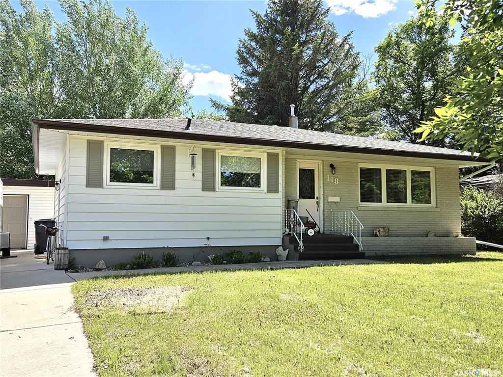 118 Logan Crescent W, SK039389, Saskatchewan,