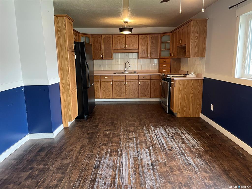 Fourth View of 409 4th Street W, Meadow Lake, Saskatchewan, S9X 1Y4