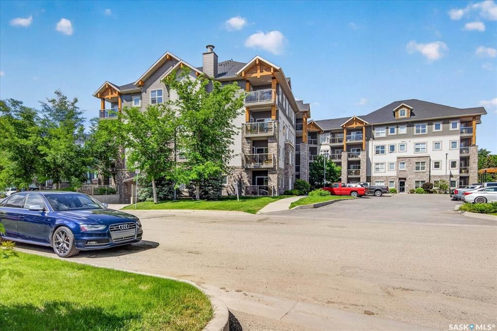 1220 Blackfoot Drive #211, SK039686, Saskatchewan,