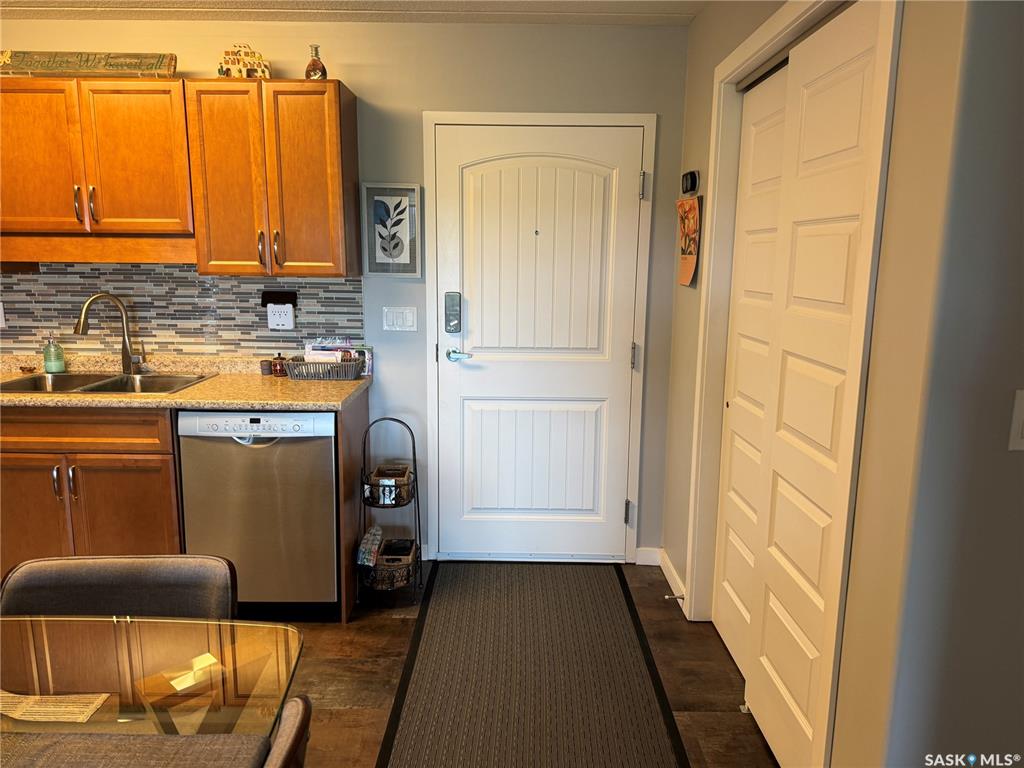 Fifth View of 135 Beaudry Crescent #201, Martensville, Saskatchewan, S0K 2T1