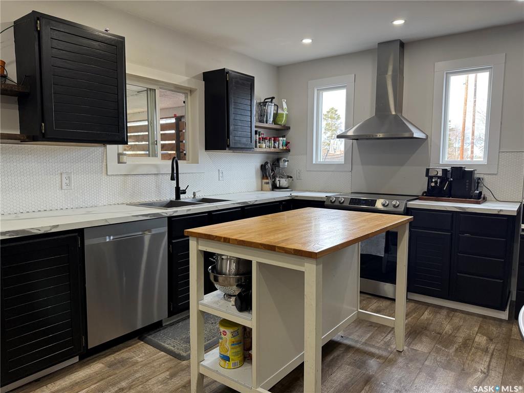 Fourth View of 450 6th Street, Craik, Saskatchewan, S0G 0V0