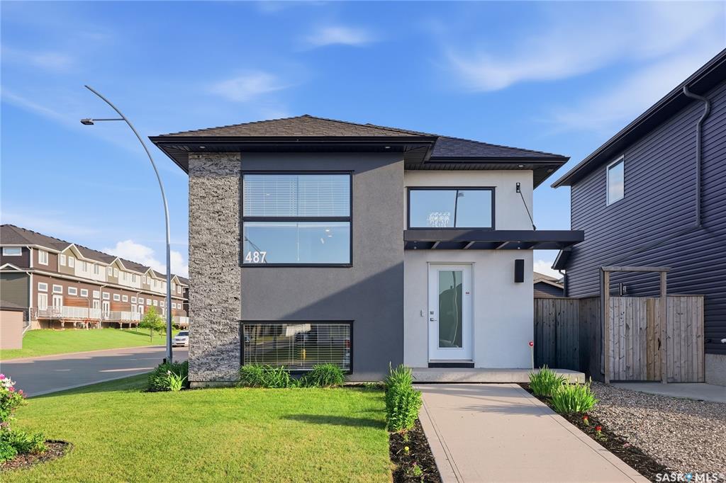 Second View of 487 Kloppenburg Street, Evergreen, Saskatoon, Saskatchewan, S7W 0N8