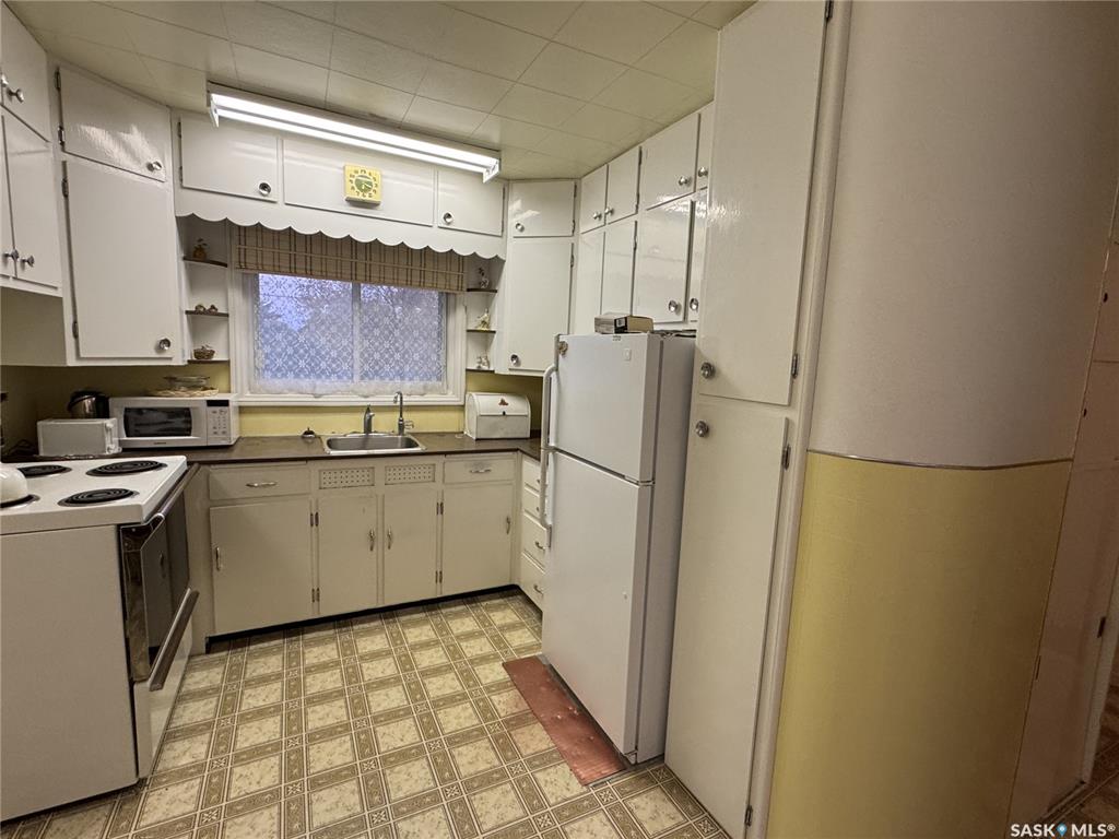 Fourth View of 306 6th Avenue E, Biggar, Saskatchewan, S0K 0M0