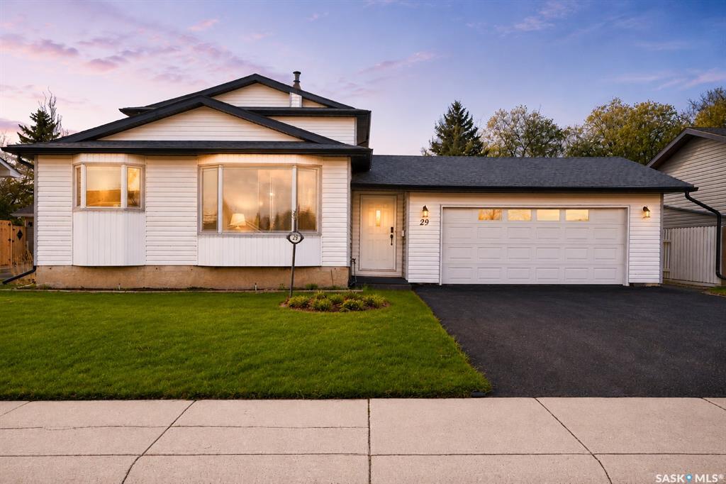 29 Edelweiss Crescent, SK039764, Saskatchewan,
