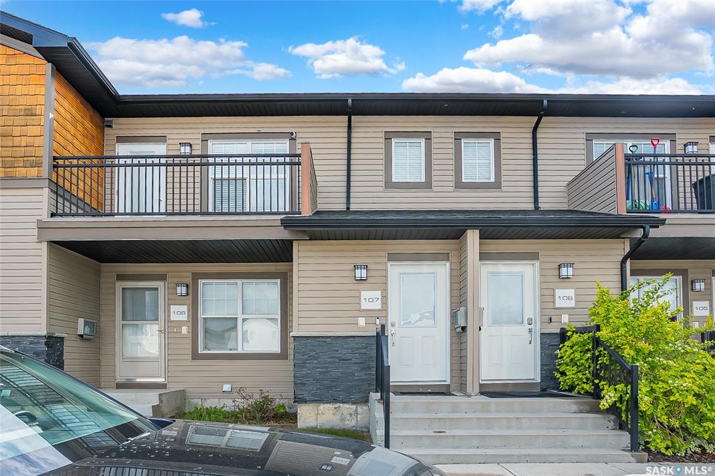 Fifth View of 1120 Hampton Circle #107, Hampton Village, Saskatoon, Saskatchewan, S7R 0L9