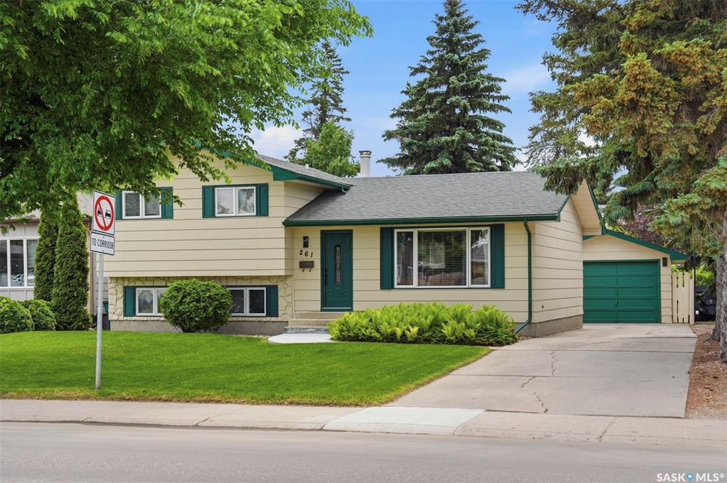 Second View of 261 Assiniboine Drive, River Heights SA, Saskatoon, Saskatchewan, S7K 4A3