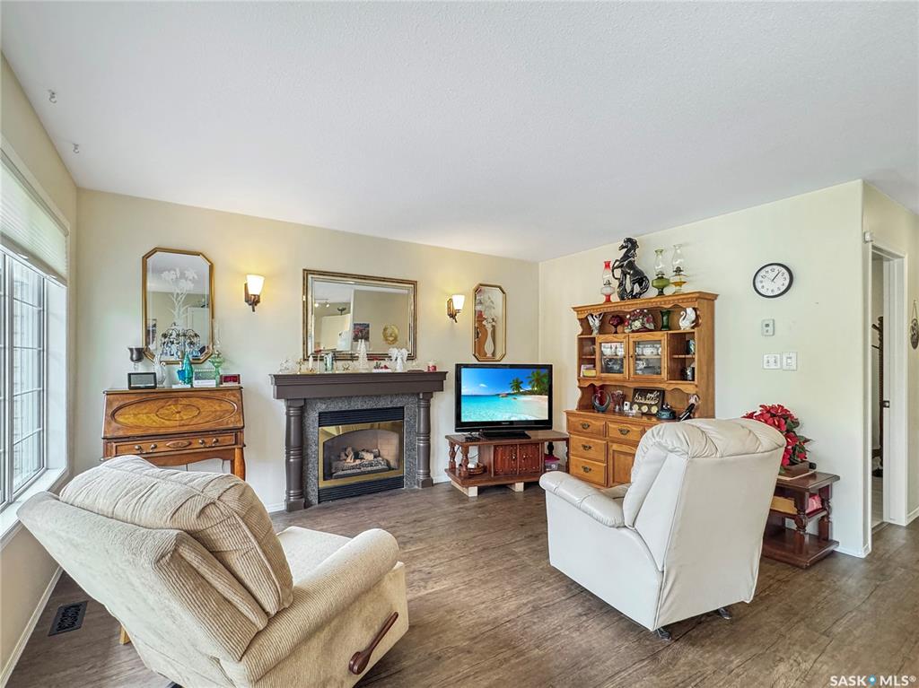 Fifth View of 1091 110th Street, Paciwin, North Battleford, Saskatchewan, S9A 2H3