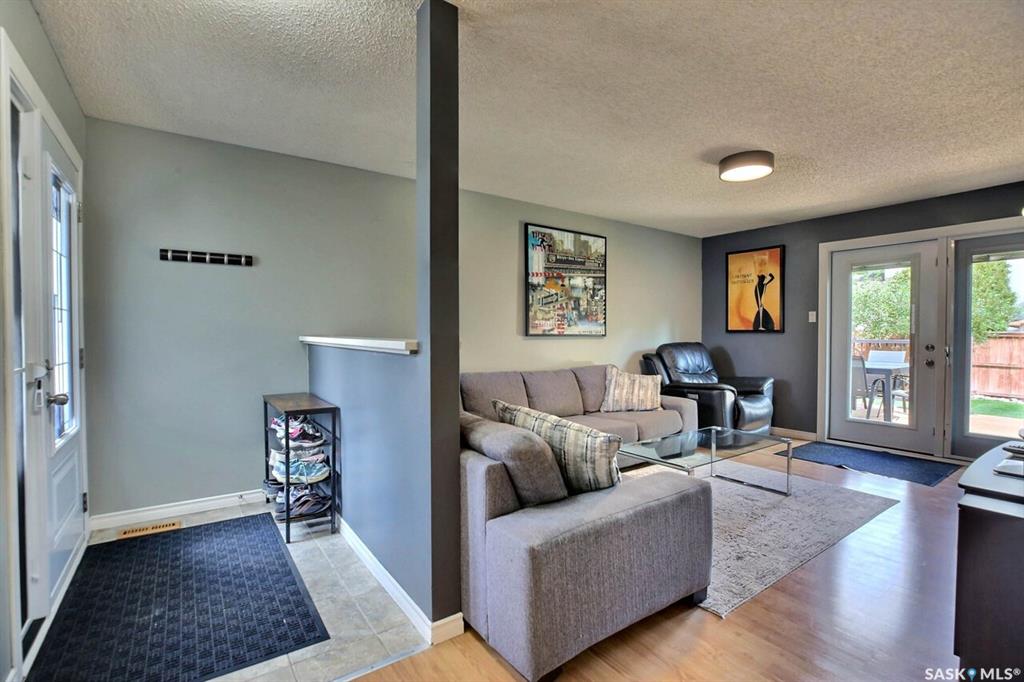 Second View of 2534 7th Avenue E, Glencairn Village, Regina, Saskatchewan, S4N 5T4