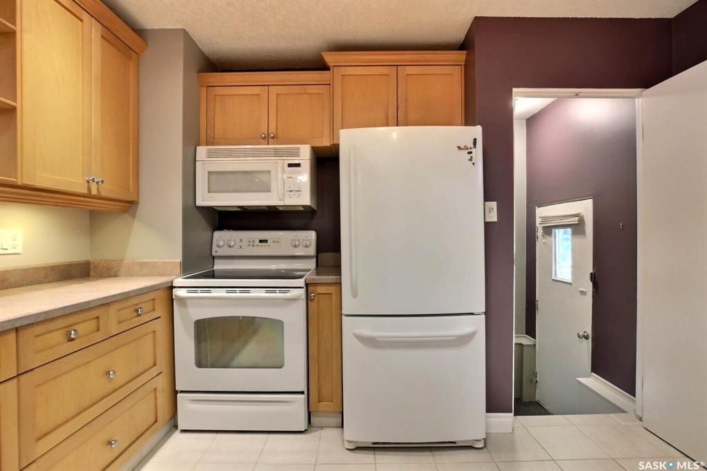 Fifth View of 2612 Pasqua Street, River Heights RG, Regina, Saskatchewan, S4S 0M5