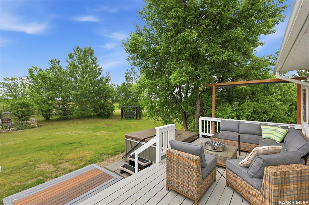 Fourth View of Martensville (Stushnoff) Acreage, Corman Park Rm No. 344, Saskatchewan, S0K 0A2