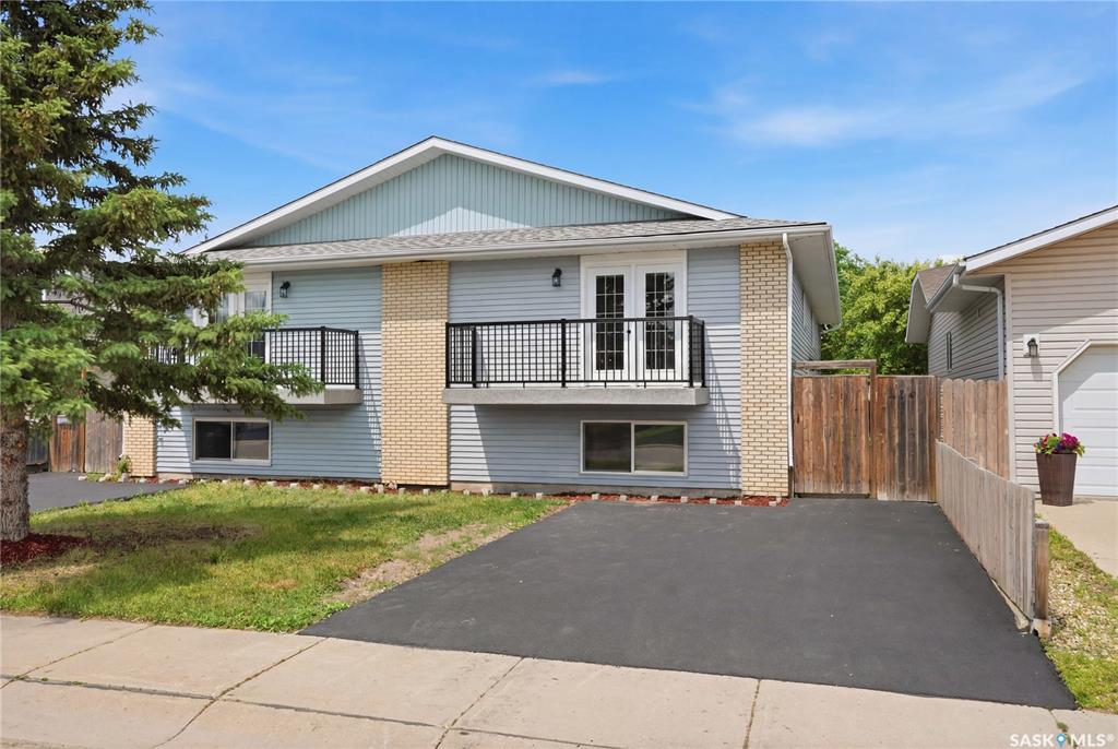 116 114 Hall Crescent, SK039925, Saskatchewan,