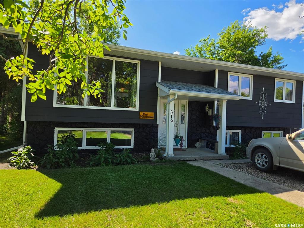 Second View of 519 1st Street Nw, Wadena, Saskatchewan, S0A 4J0