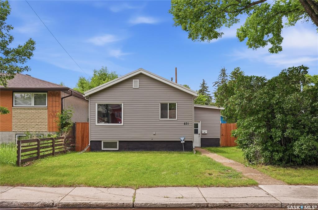 831 K Avenue N, SK039950, Saskatchewan,