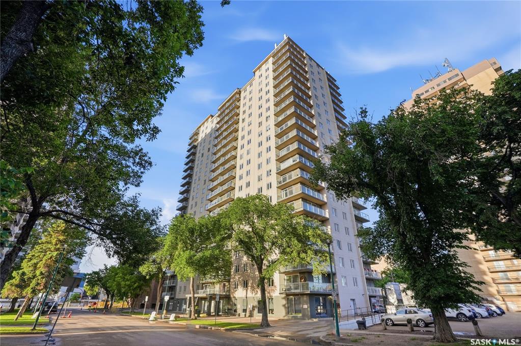320 5th Avenue N #1207, SK039962, Saskatchewan,