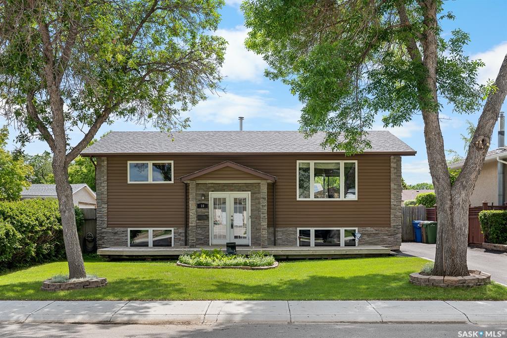 Main View of 10 Bastedo Crescent, Normanview West, Regina, Saskatchewan, S4T 6X9