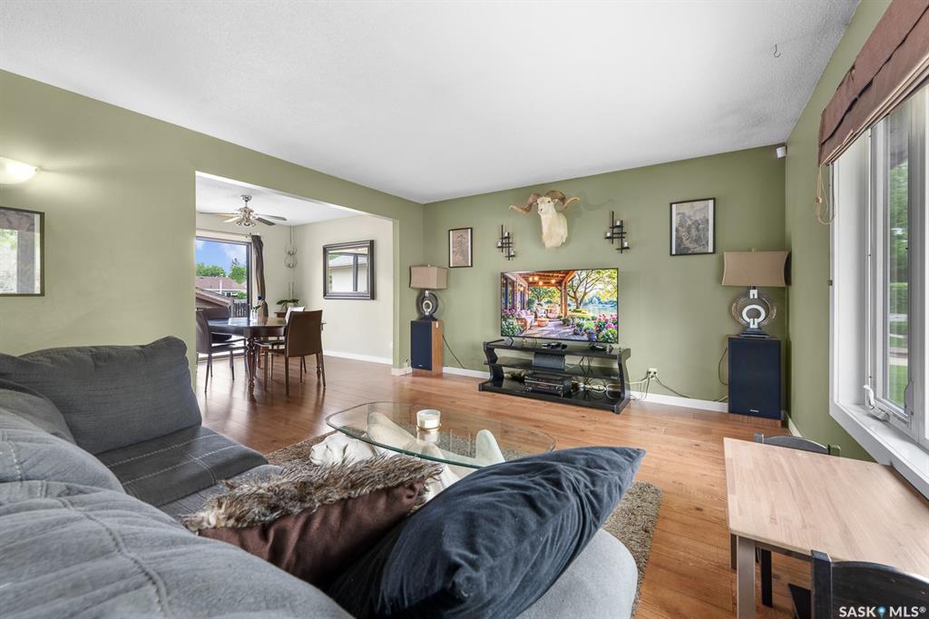 Fifth View of 10 Bastedo Crescent, Normanview West, Regina, Saskatchewan, S4T 6X9