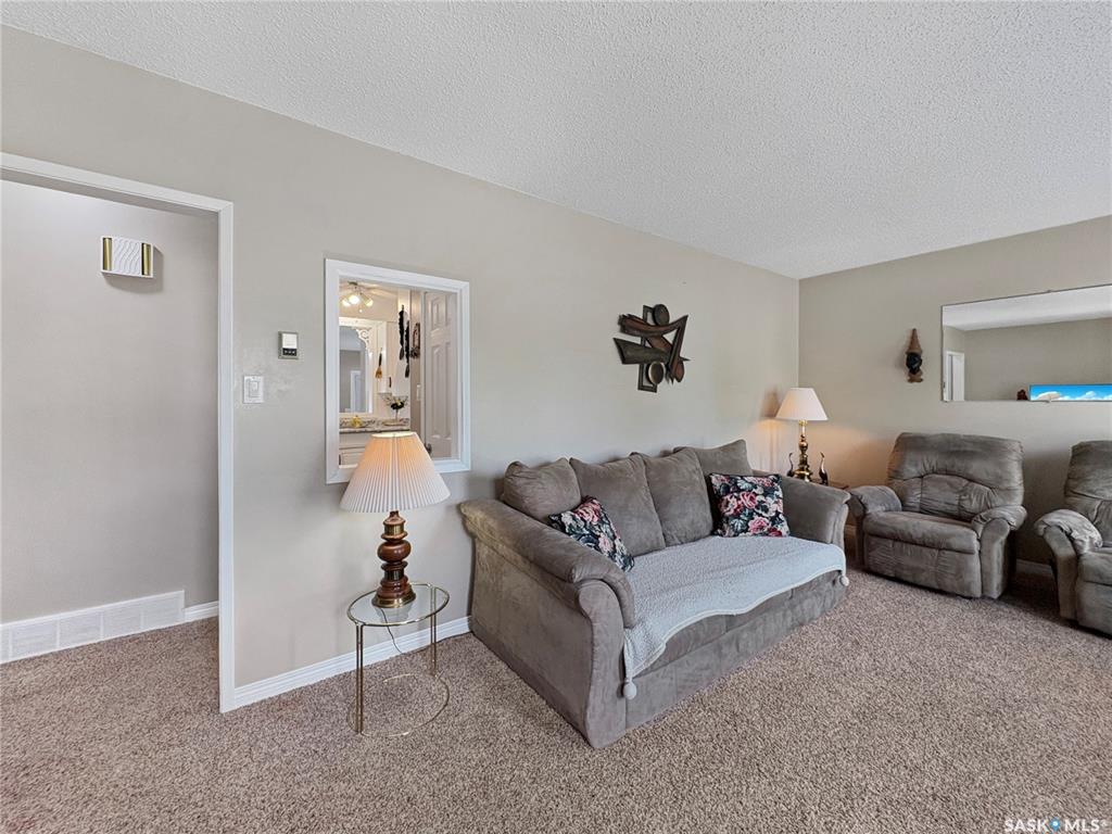 Fifth View of 602 104th Street, Riverview NB, North Battleford, Saskatchewan, S9A 1M8