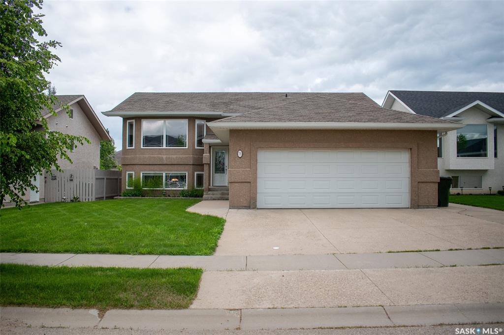 71 Longpre Crescent, SK039998, Saskatchewan,