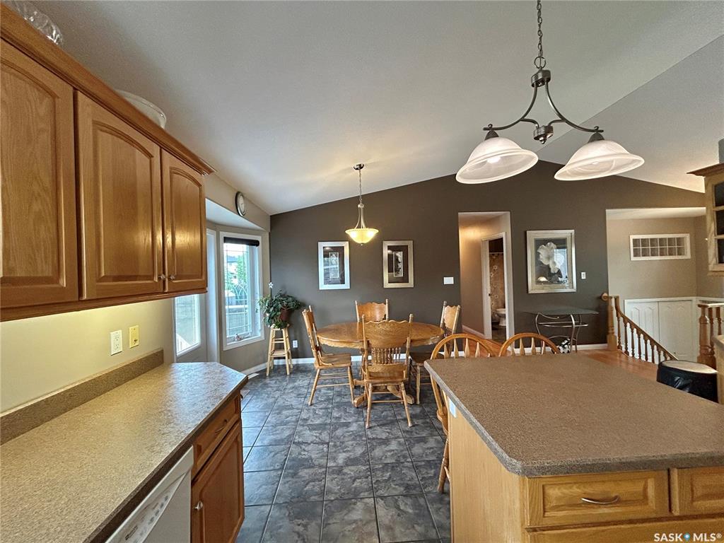 Fifth View of 71 Longpre Crescent, Crescent Acres, Prince Albert, Saskatchewan, S6X 1C6