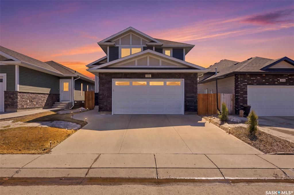 351 Kolynchuk Manor, SK040017, Saskatchewan,
