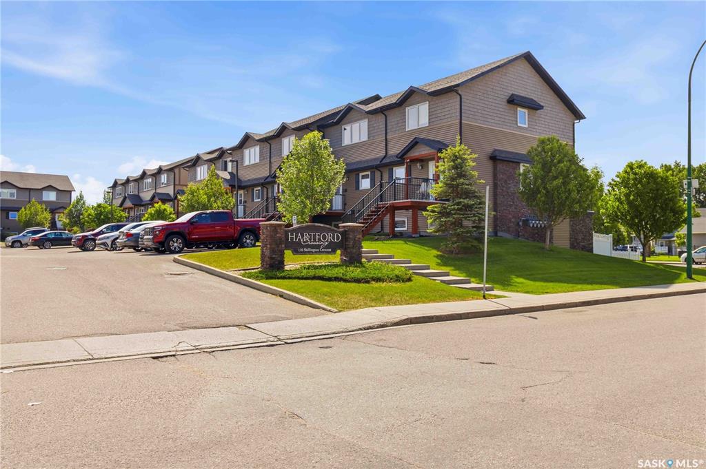 Second View of 110 Shillington Crescent #807, Blairmore, Saskatoon, Saskatchewan, S7M 3Z8