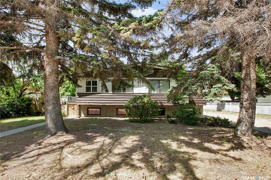 Second View of 2908 2910 Preston Avenue S, Nutana Park, Saskatoon, Saskatchewan, S7G 2G9
