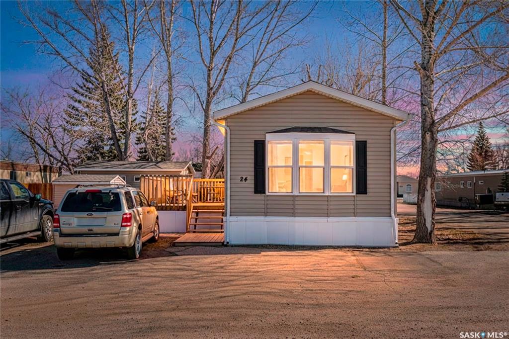 Third View of 1455 9th Avenue Ne #A24, Hillcrest MJ, Moose Jaw, Saskatchewan, S6J 1C6
