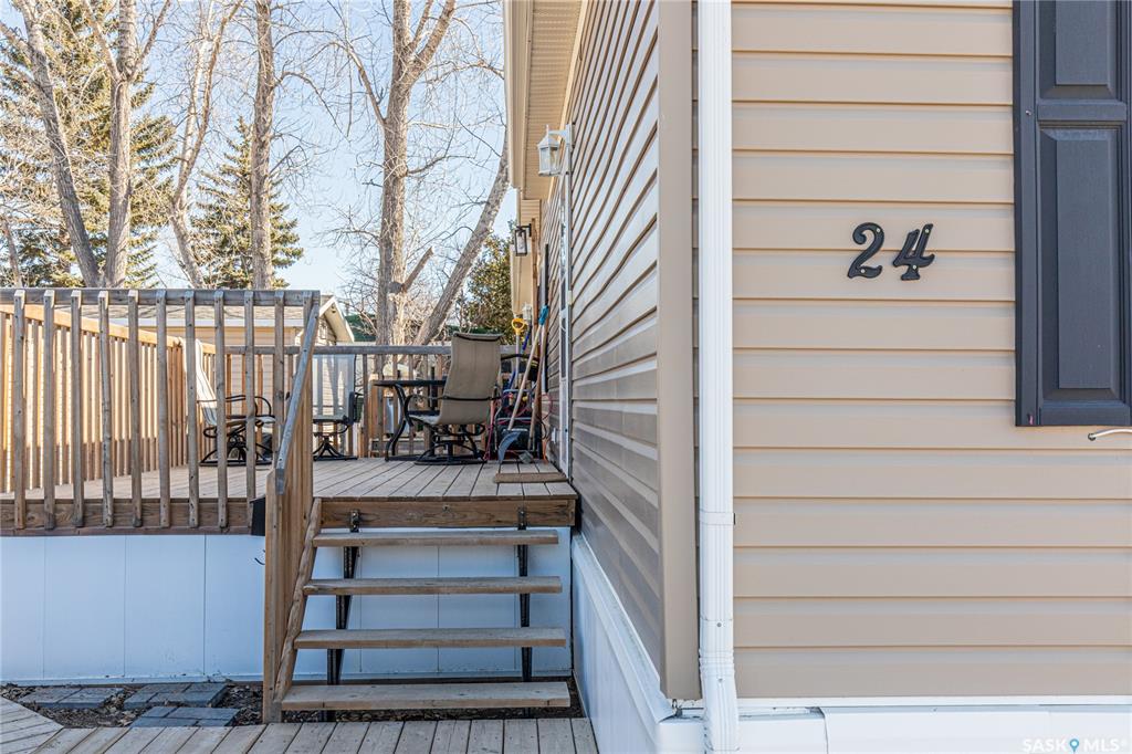 Fourth View of 1455 9th Avenue Ne #A24, Hillcrest MJ, Moose Jaw, Saskatchewan, S6J 1C6