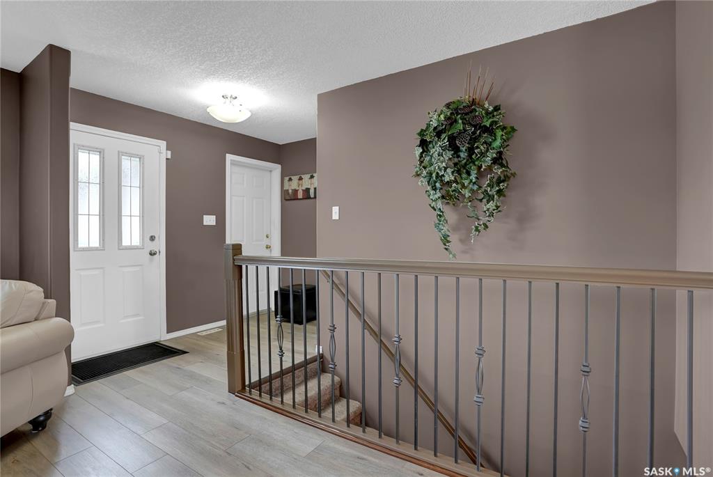 Fifth View of 15 Marigold Crescent, VLA/Sunningdale, Moose Jaw, Saskatchewan, S6J 1L2