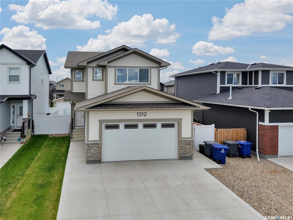 1312 Parr Hill Drive, SK040084, Saskatchewan,