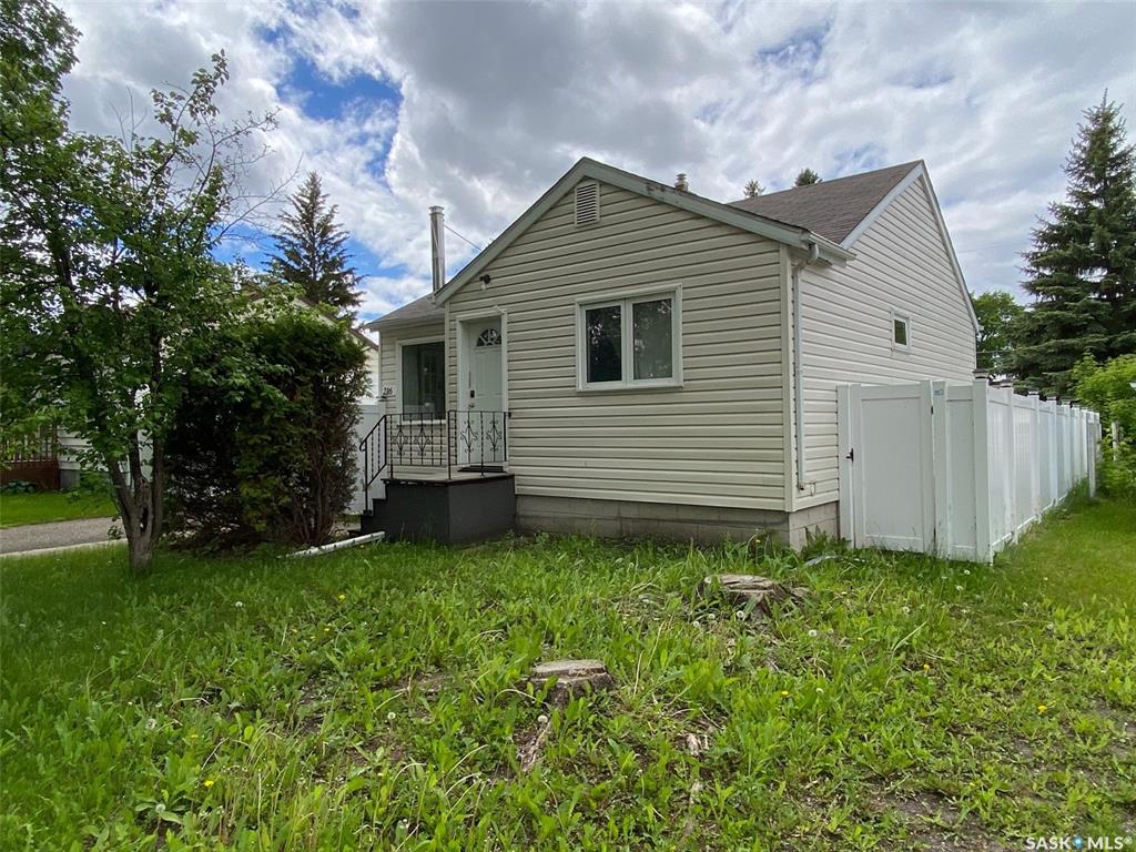 216 Maple Avenue, SK040100, Saskatchewan,