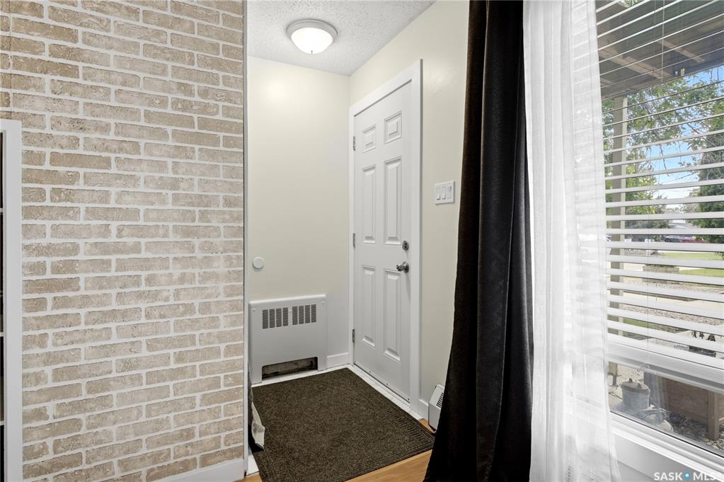 Third View of 50 Nollet Avenue #A, Normanview West, Regina, Saskatchewan, S4T 7T9