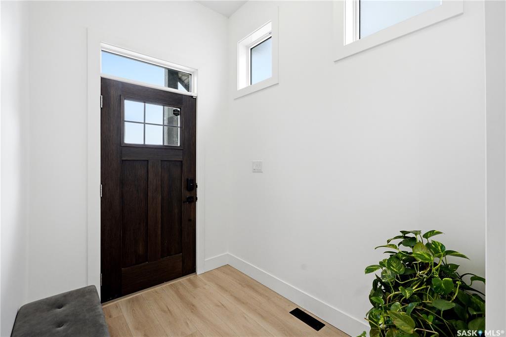 Fifth View of 916 Feheregyhazi Boulevard, Aspen Ridge, Saskatoon, Saskatchewan, S7W 1E1