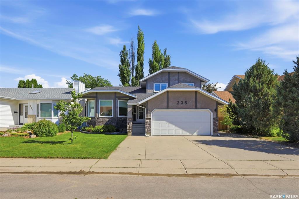 235 Bronson Way, SK040122, Saskatchewan,