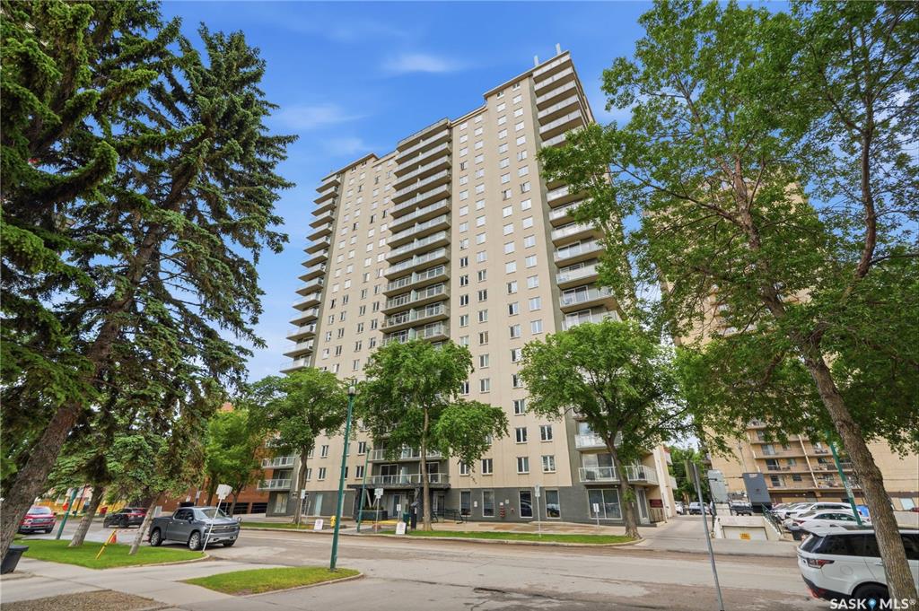 Third View of 320 5th Avenue N #505, Central Business District, Saskatoon, Saskatchewan, S7K 2P5