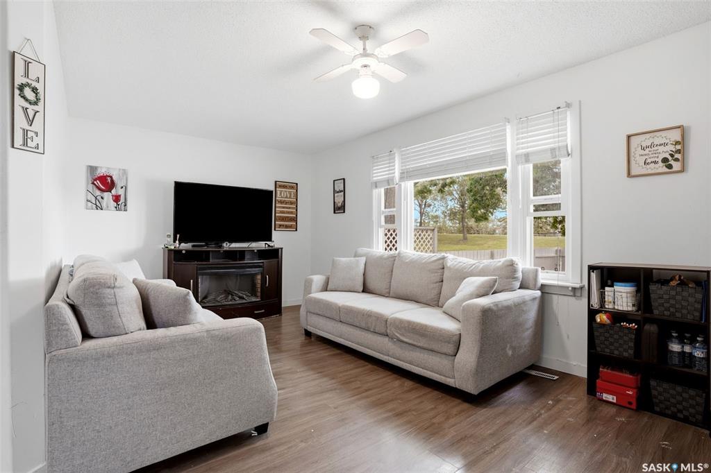 Fourth View of 1860 Alexandra Street, Pioneer Village, Regina, Saskatchewan, S4T 4P3