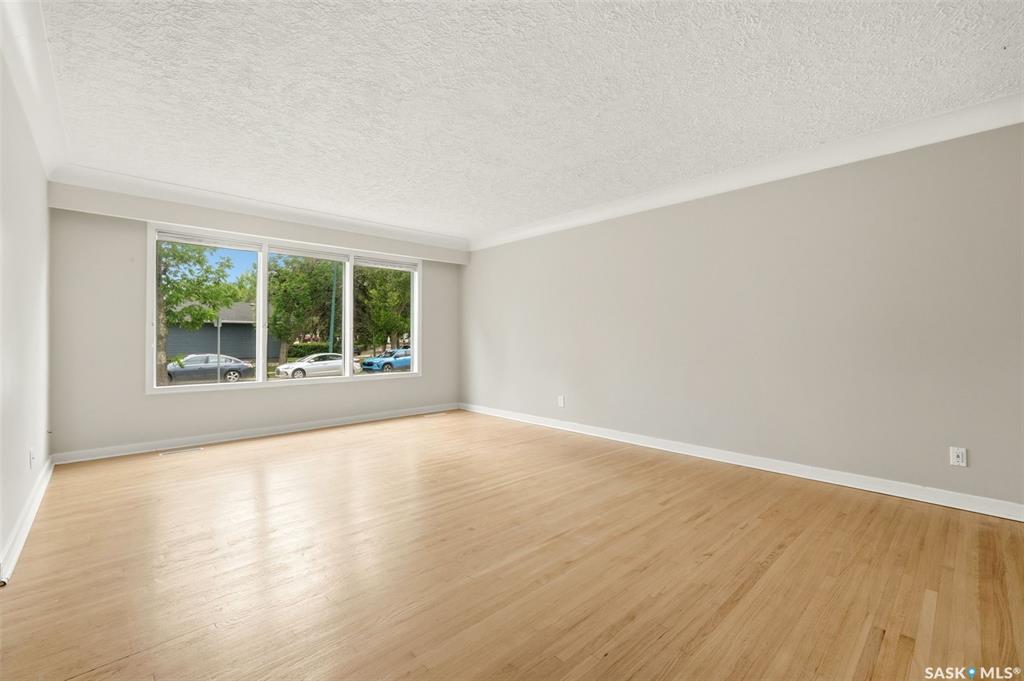 Fifth View of 10 Lamont Crescent, Hillsdale, Regina, Saskatchewan, S4S 4A4