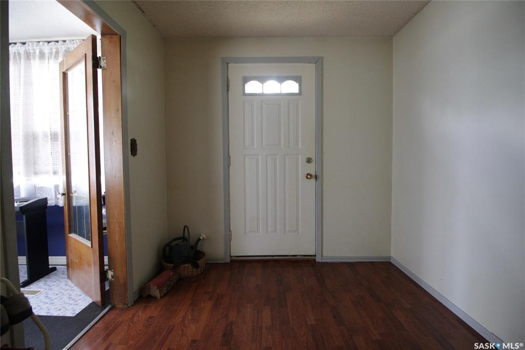 Fourth View of 610 Broadway Avenue, Moosomin, Saskatchewan, S0G 3N0
