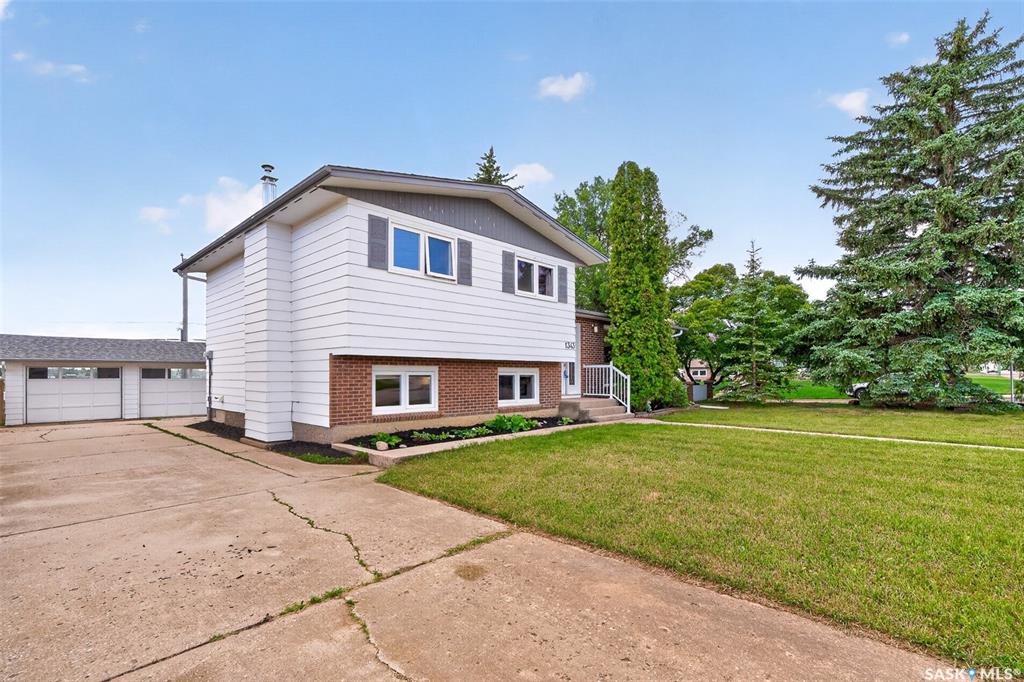 1343 Stadacona Street W, SK040159, Saskatchewan,