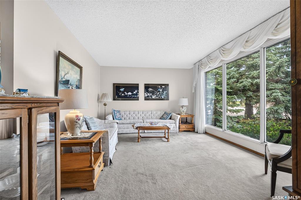 Fifth View of 1343 Stadacona Street W, Palliser, Moose Jaw, Saskatchewan, S6H 6L4