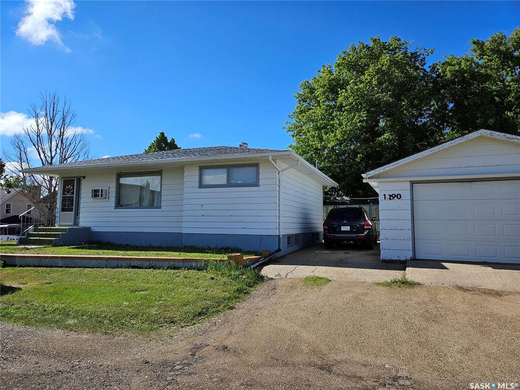 1290 Wolfe Avenue, SK040161, Saskatchewan,