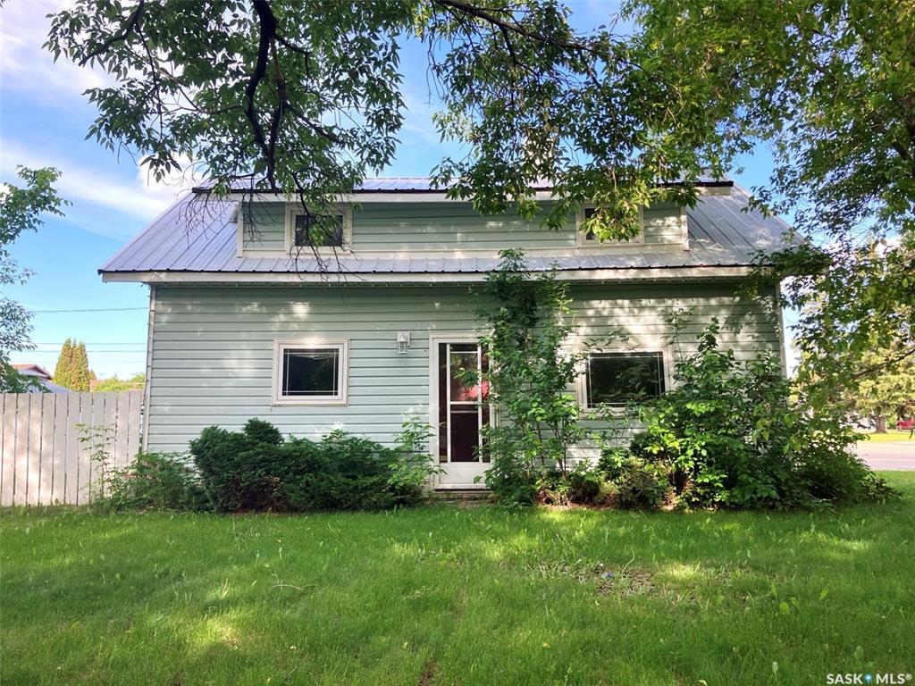 911 1st Street W, SK040172, Saskatchewan,