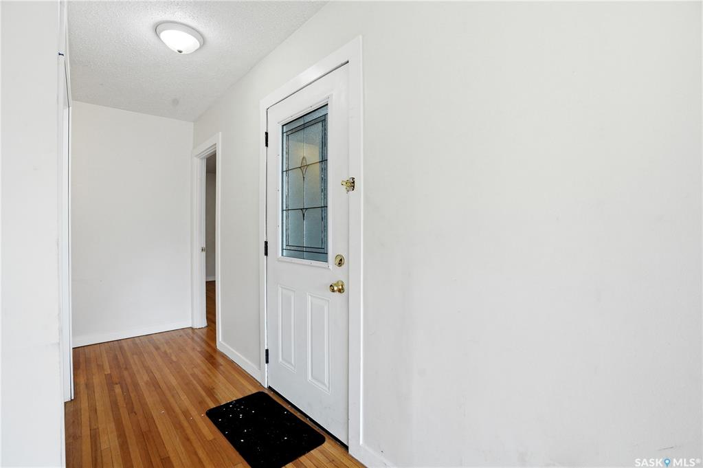 Fourth View of 1308 Preston Avenue S, Holliston, Saskatoon, Saskatchewan, S7H 2V4